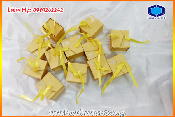Hộp đựng nhẫn đủ màu sắc giá rẻ | Địa chỉ bán hộp son hoa hồng giá rẻ có sẵn tại gò vấp  | Hop dung qua