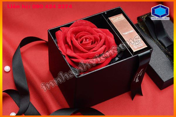Hộp combo son- hoa hồng dành tặng người yêu thương | Hộp đựng hoa đẹp giá rẻ | Hop dung qua